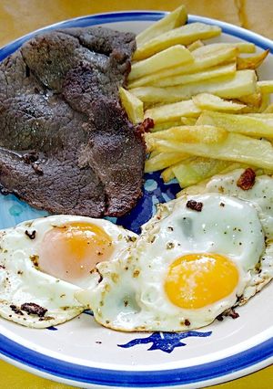Una foto de Bistec de Huachalomo a lo Pobre
