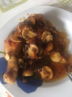 Una foto de Contramuslo de pollo con miel