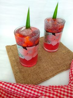 Foto resep Es Pepaya Sirup Kulit Buah Naga