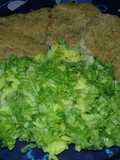 Ensalada lechuga Crespa😍 y arroz amarillo...😉