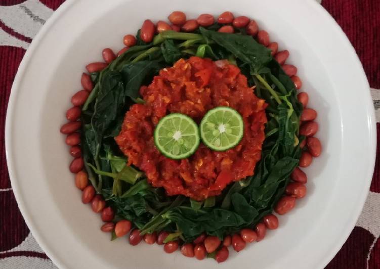 Langkah Mudah untuk Menyiapkan Plencing Kangkung Khas Lombok yang Enak