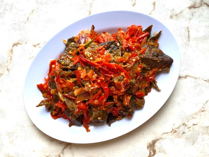 Langkah Gampang Membuat Resep Dendeng Paru Balado Merah yang Uenak Anti Ribet, Mantap