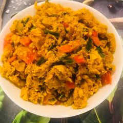 Egg bhurji with vegetables A picture of Egg bhurji with vegetables.