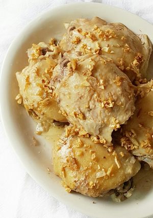 A picture of Chinese Poached Chicken with Slow Cooker.