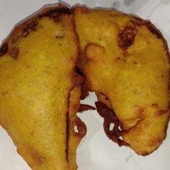 A picture of Bread Pakoda.