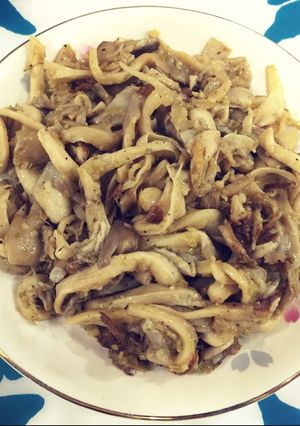 Hình của món Nấm bào ngư xào xả.