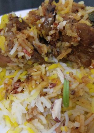 A picture of Mandi Mutton (goat meat) Rice.