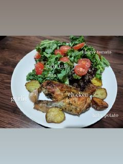 Foto resep Classic Baked Chicken with Vegetables & Salad