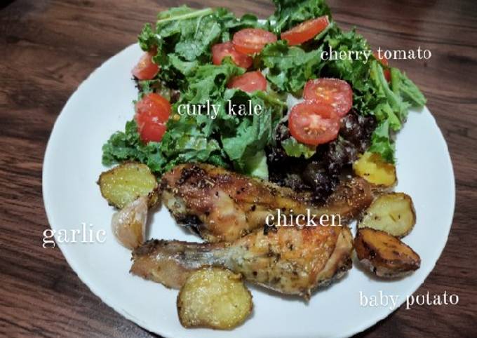 Classic Baked Chicken with Vegetables & Salad