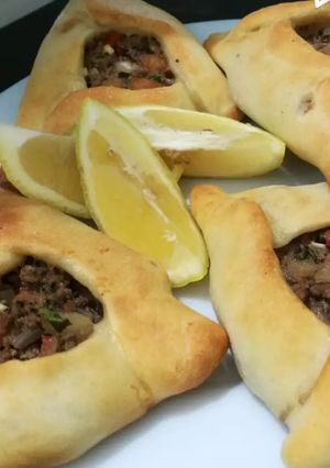 Una foto de Fatay o Sfijas