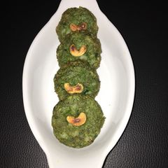 A picture of Hara bhara kabab.