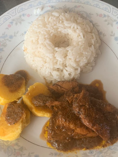 Una foto de Pollo a la olla estilo Perú
