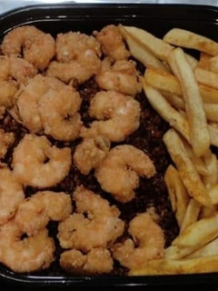 صورة لوصفة جمبري مقلي مع بطاطس