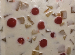 Una foto de Ensalada de piña colada
