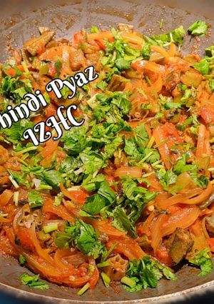 A picture of 🥘 Bhindi Pyaz (okra/ladyfinger & onion) 🥘.