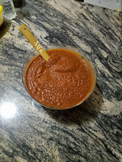 A picture of Dry tomato paste.
