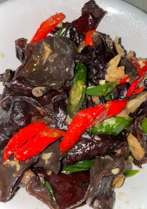 Foto resep Tumis Jamur Hitam