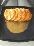 Filetes de salmón en salsa y finas hierbas