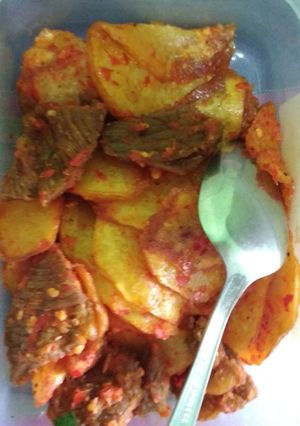 Foto resep Daging sapi balado kentang