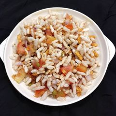 A picture of Bhelpuri Tamilnadu evening snack.