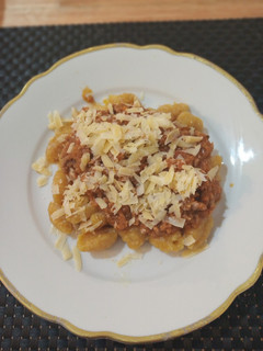 Una foto de Ñoquis de Calabaza con Salsa Bolognesa