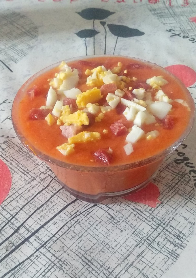 Una foto de Salmorejo, versión sin gluten y más ligera