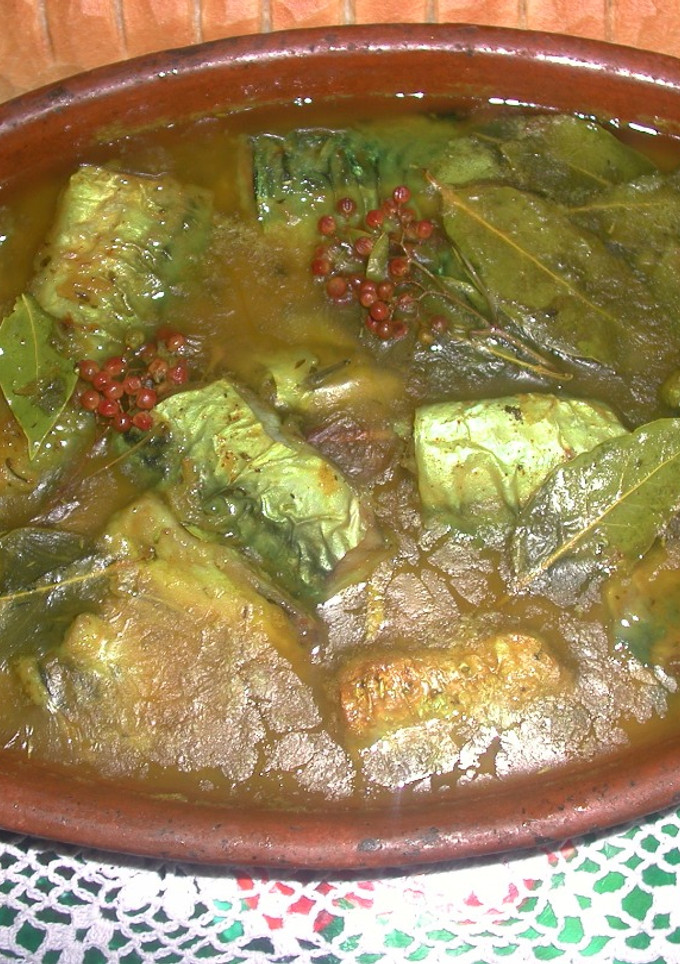 Una foto de Caballas en escabeche a la pimienta rosa