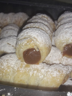Una foto de Cañoncitos de dulce de leche🤤