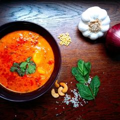 A picture of Garlic gravy.