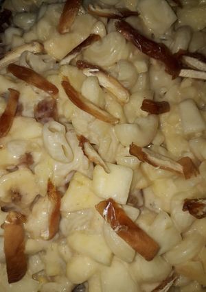 A picture of Creamy Fruit Pasta.