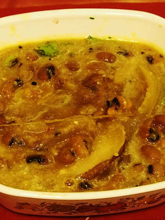 வெள்ளை காராமணி (black eyed peas) கூட்டு (Vellai kaaramani kootu recipe in tamil) செய்முறை முக்கிய புகைப்படம்