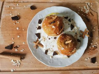 Pomme rôtie au four et son crumble