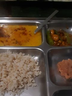 ब्राउन राइस विद मूंग की दाल रेसिपी मुख्य फोटो