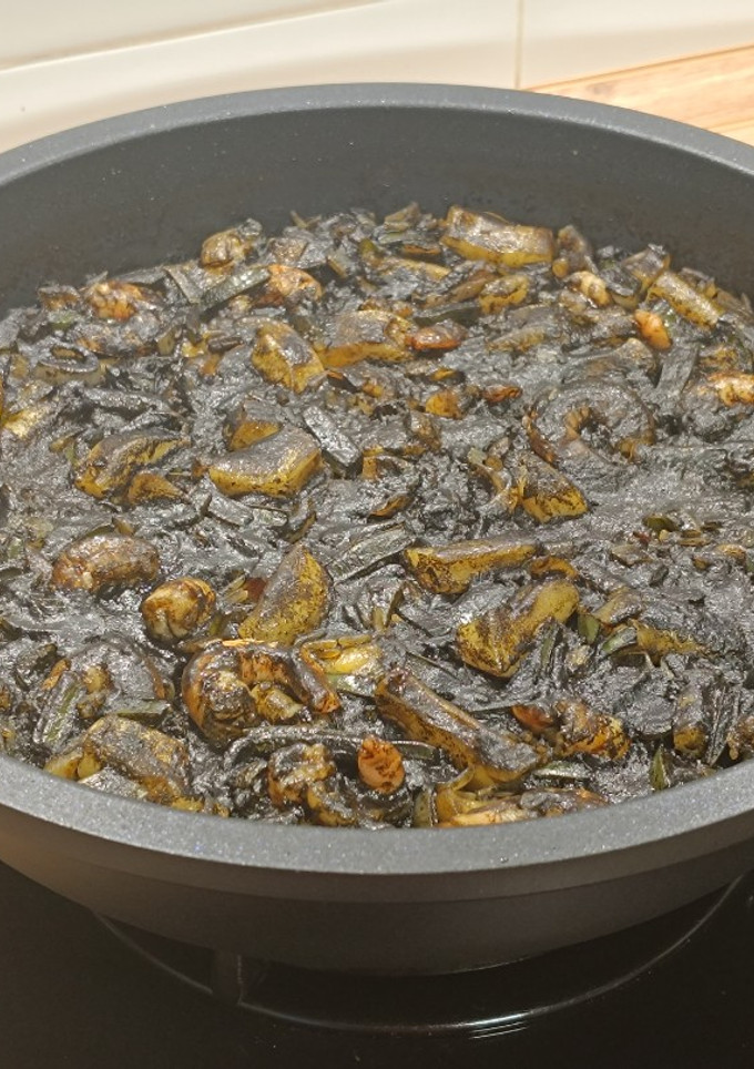 Una foto de Arroz negro