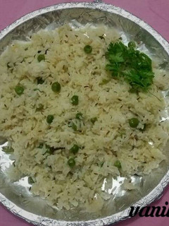 A picture of Matar pulao.