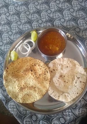 ચોળી બટેટા નું શાક રેસીપી મુખ્ય ફોટો