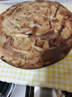 Foto di Torta alle mele con noci