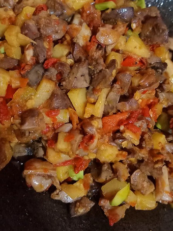 Cara Gampang Menyiapkan Sambal Goreng Kentang Ati-Ampela Bahan Sederhana