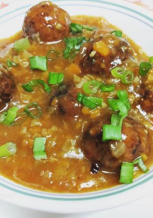 A picture of Veggie Manchurian Balls.