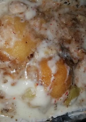 A picture of Dahi bhalle Chat.