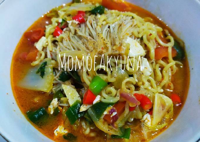 3 Cara Masak Mie Instan Enoki Kuah Pedas Yang Enak