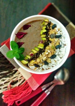 চকলেট বানানা স্মুদি বাউল(chocolate banana smoothie recipe in Bengali) রেসিপির প্রধান ছবি