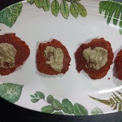 A picture of Reshmi kebabs.
