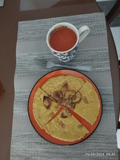 Una foto de DESAYUNO Tortilla con huevo