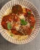 Homemade Spaghetti Sauce and Meatballs