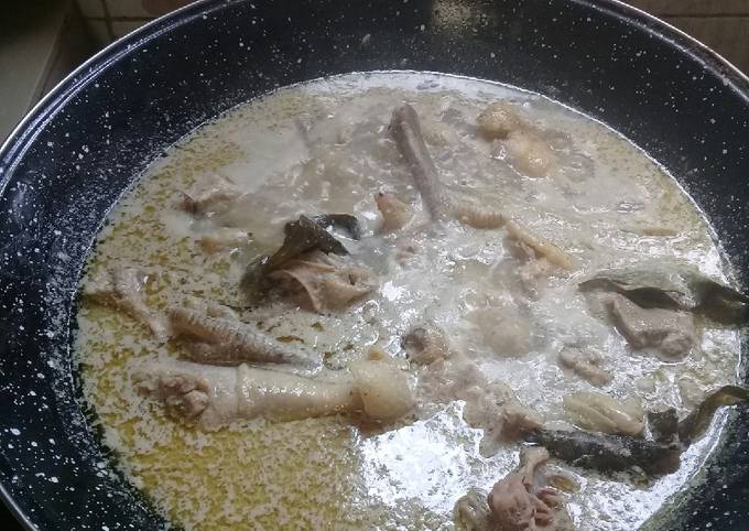 Opor ayam resep ibu