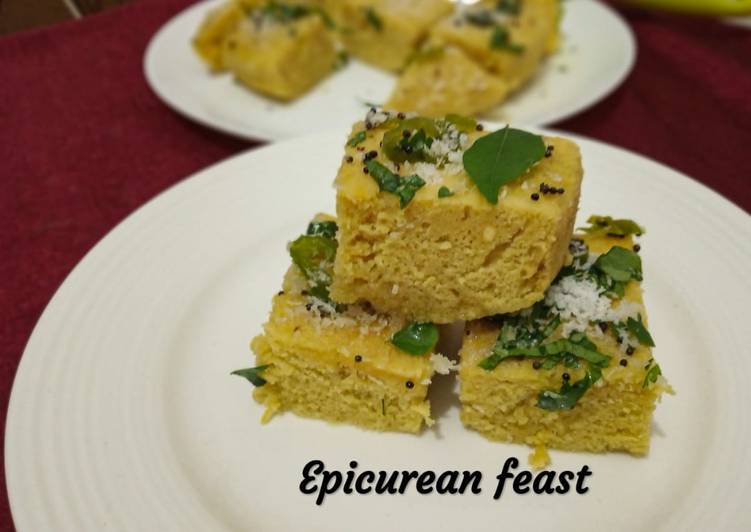 Easiest Way to Prepare Recipe of Gujarati Khaman Dhokla