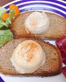 Bánh Mì Nướng Phô Mai Dê 🐐 (Chèvre Chaud)