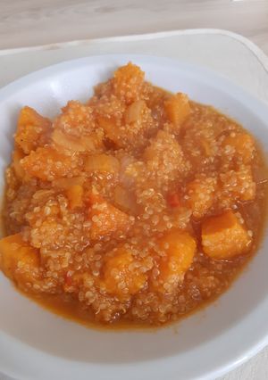 Una foto de Guiso de quinoa y zapallo