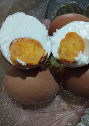 Foto resep Telur asin (ayam mentega)